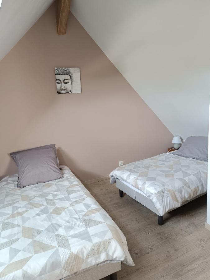 Gite De La Grand Maison Le Noyer Seigy Esterno foto